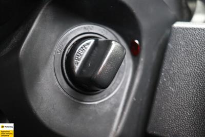 2011 Nissan Lafesta - Thumbnail
