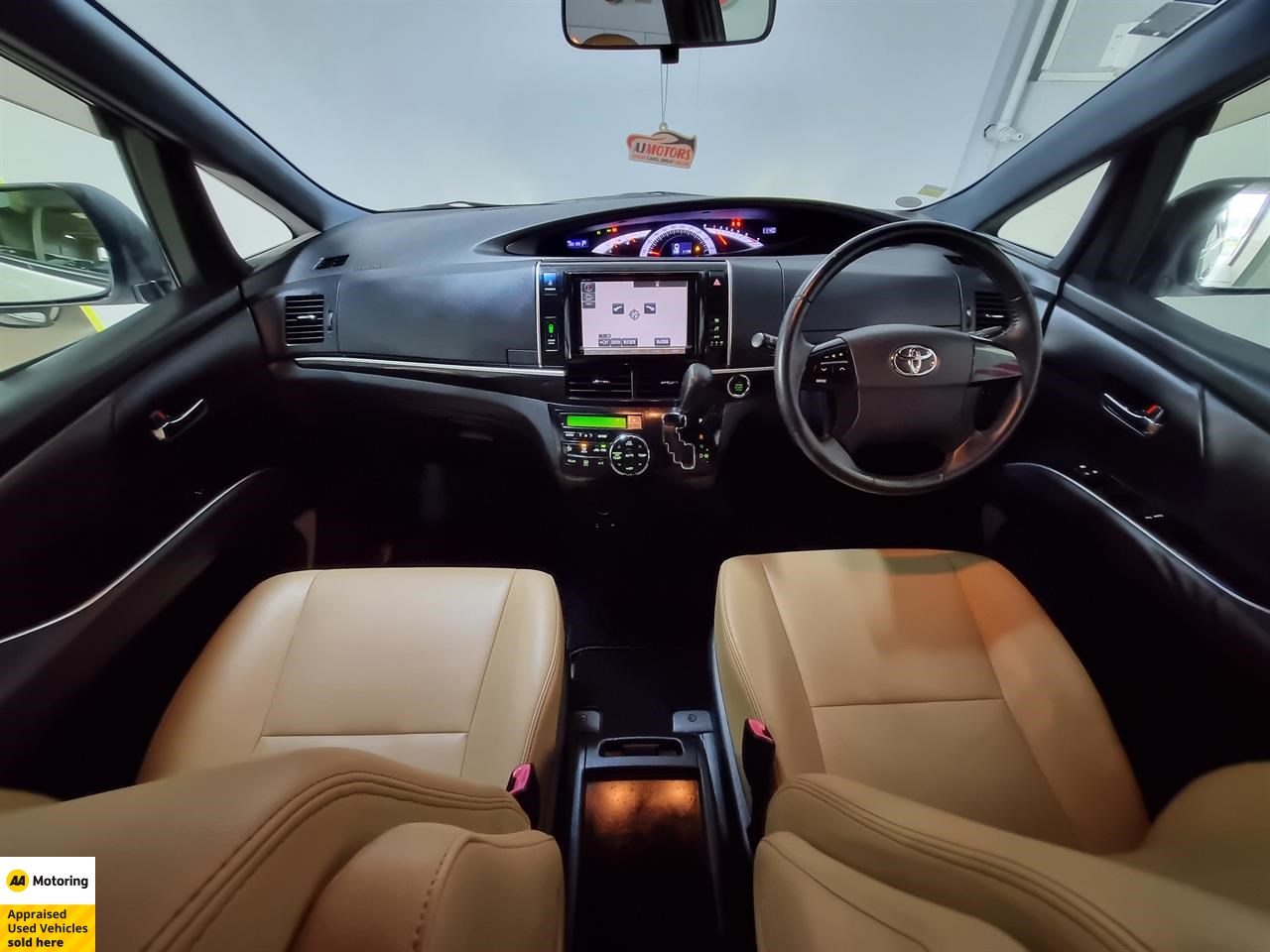 2015 Toyota Estima