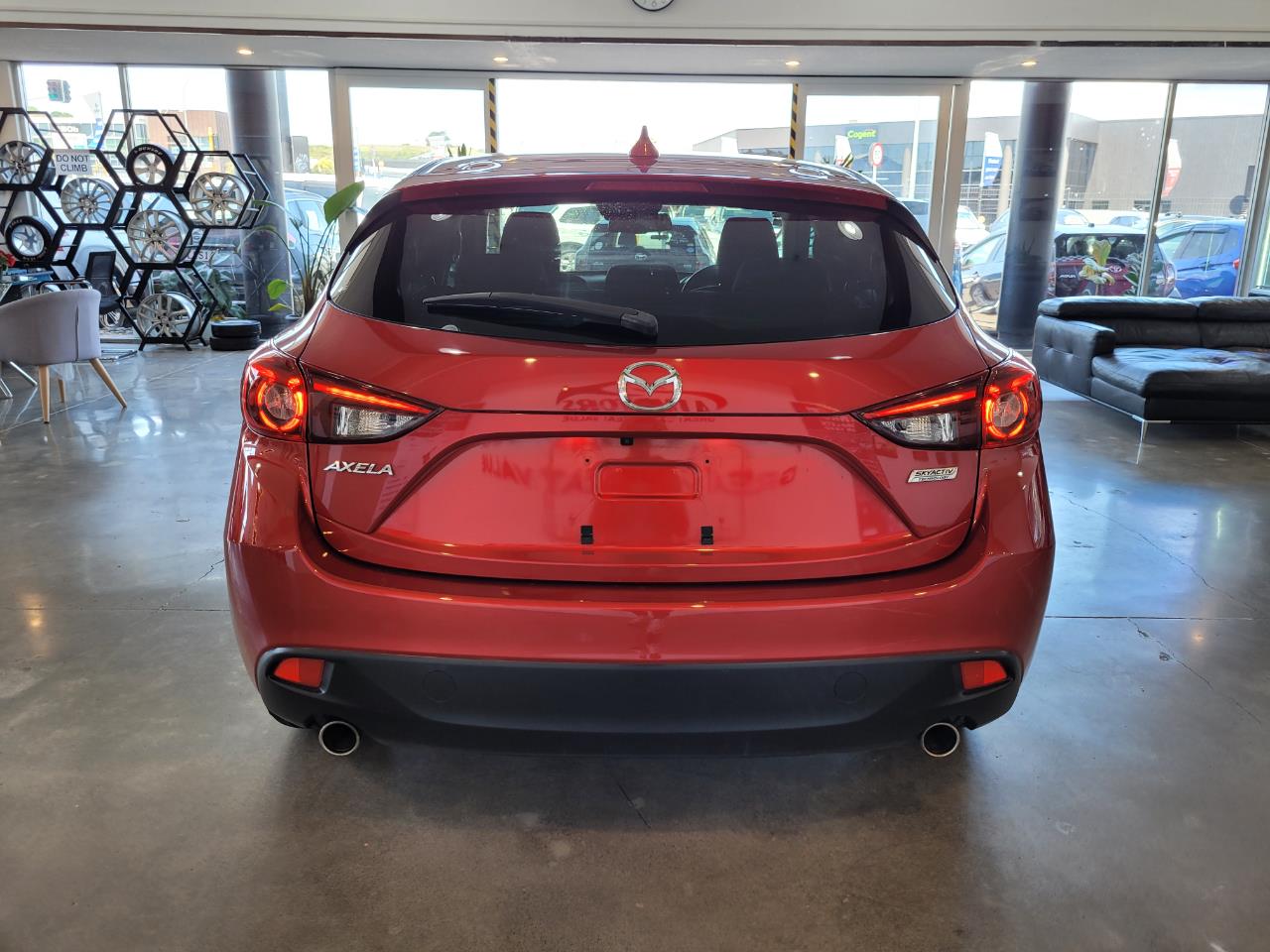 2015 Mazda Axela