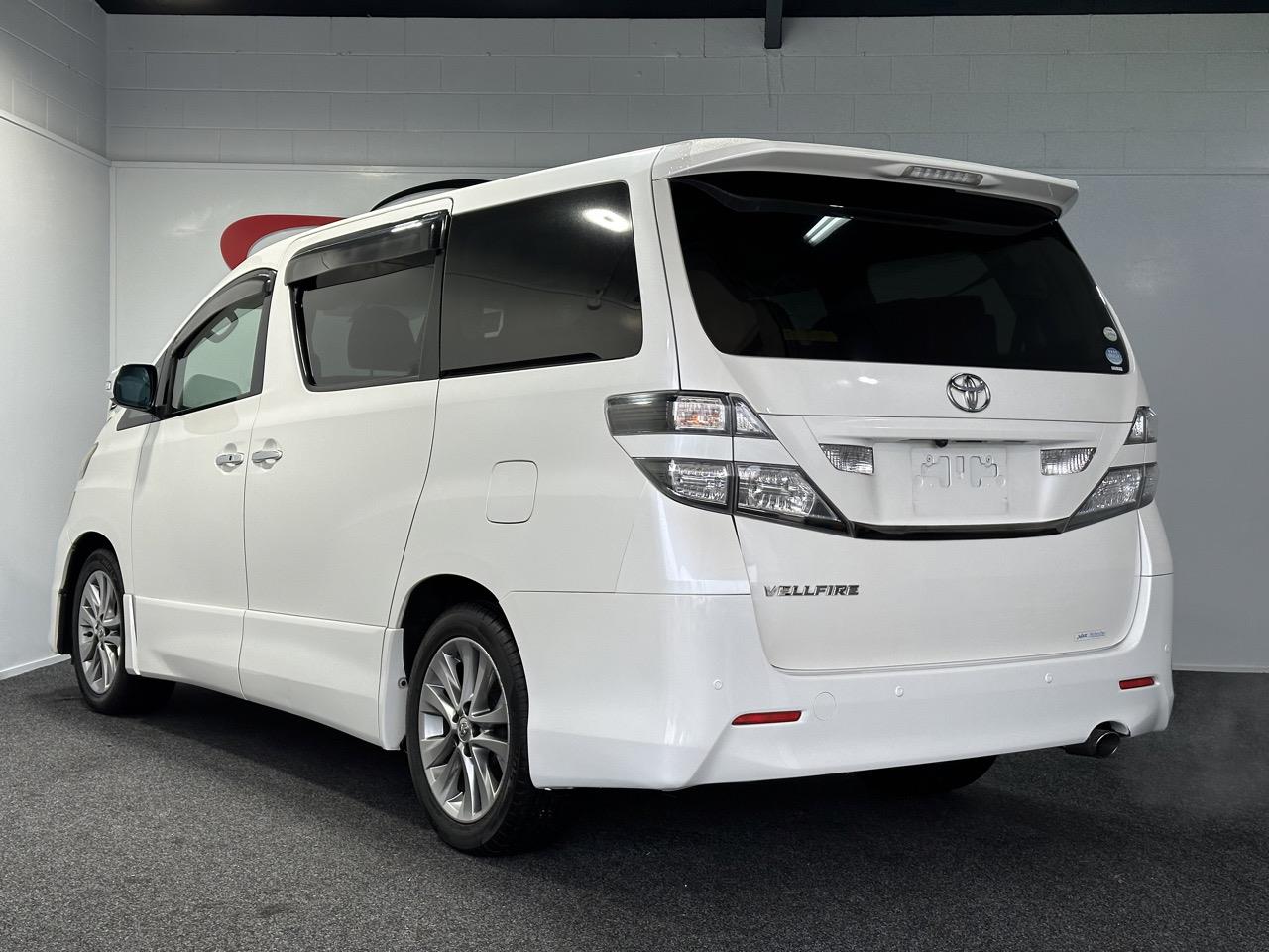 2011 Toyota Vellfire