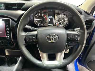 2020 Toyota Hilux - Thumbnail