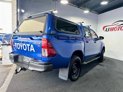 2020 Toyota Hilux - Thumbnail