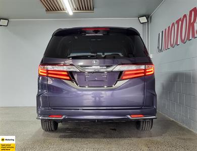 2013 Honda Odyssey - Thumbnail