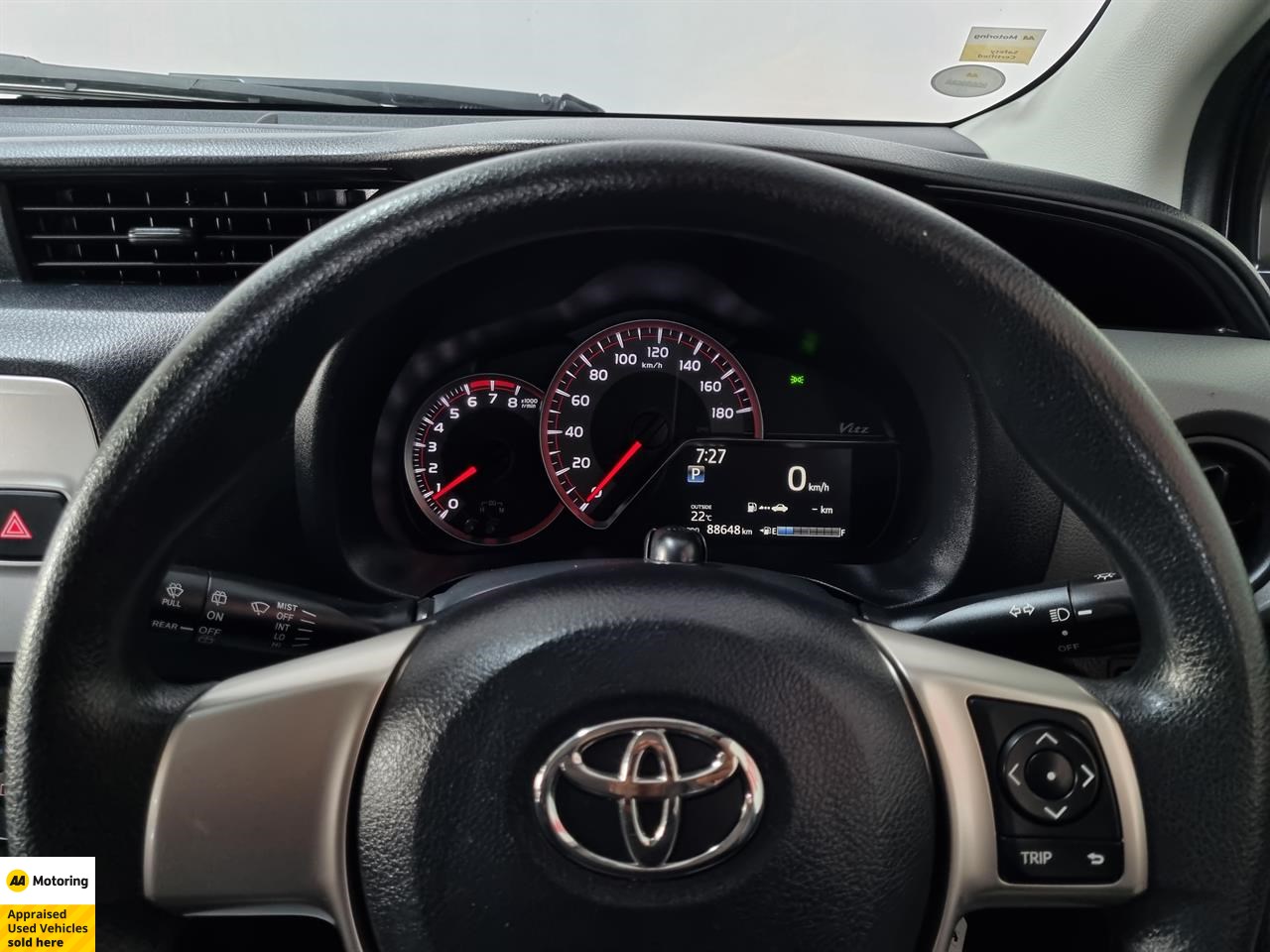 2016 Toyota Vitz