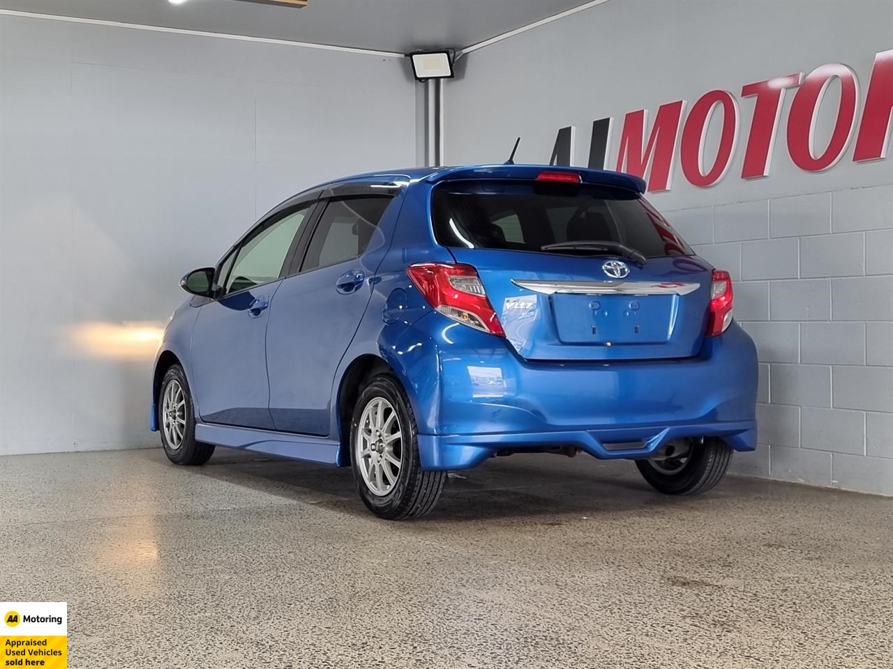 2016 Toyota Vitz