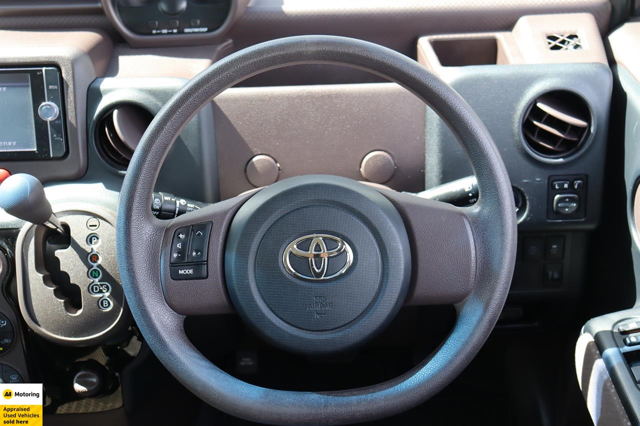 2014 Toyota Spade