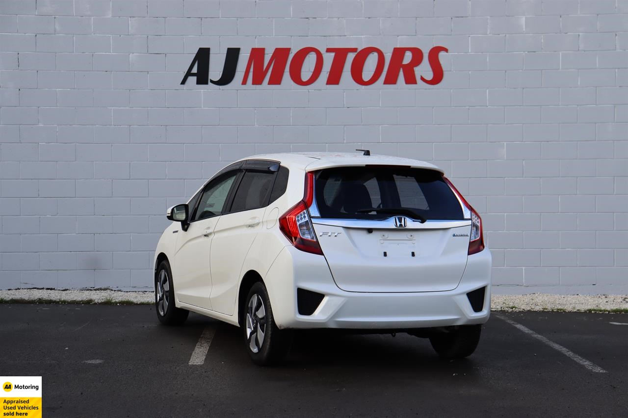 2015 Honda Fit Hybrid