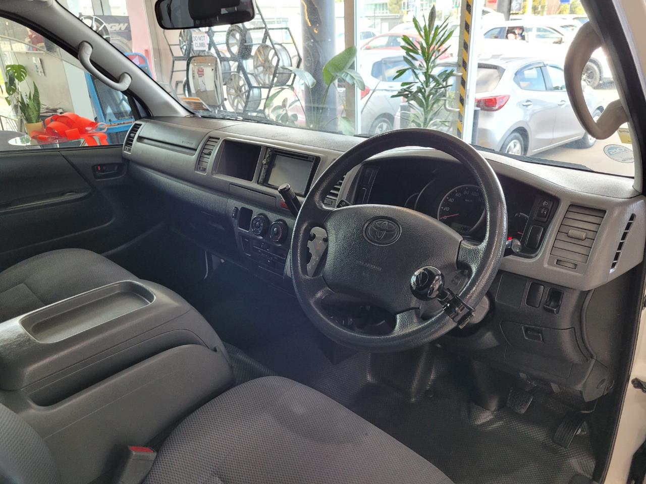 2007 Toyota Hiace