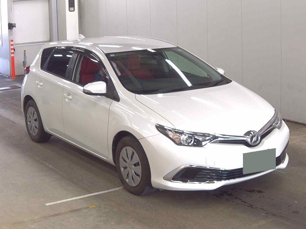 2015 Toyota Auris