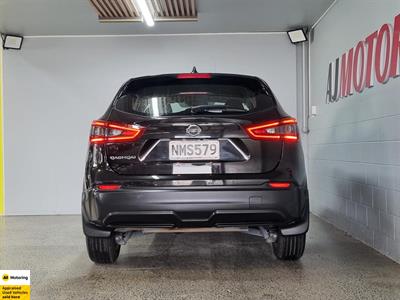 2021 Nissan Qashqai - Thumbnail