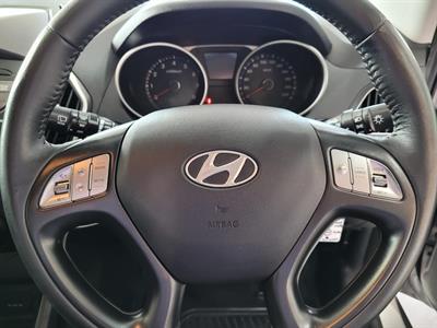 2012 Hyundai iX35 - Thumbnail