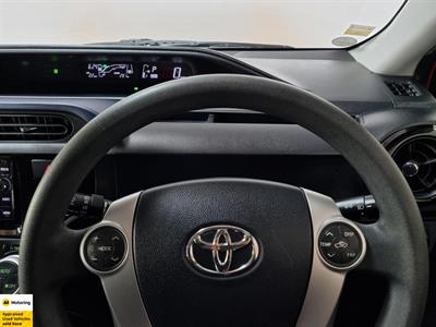 2016 Toyota Aqua - Thumbnail