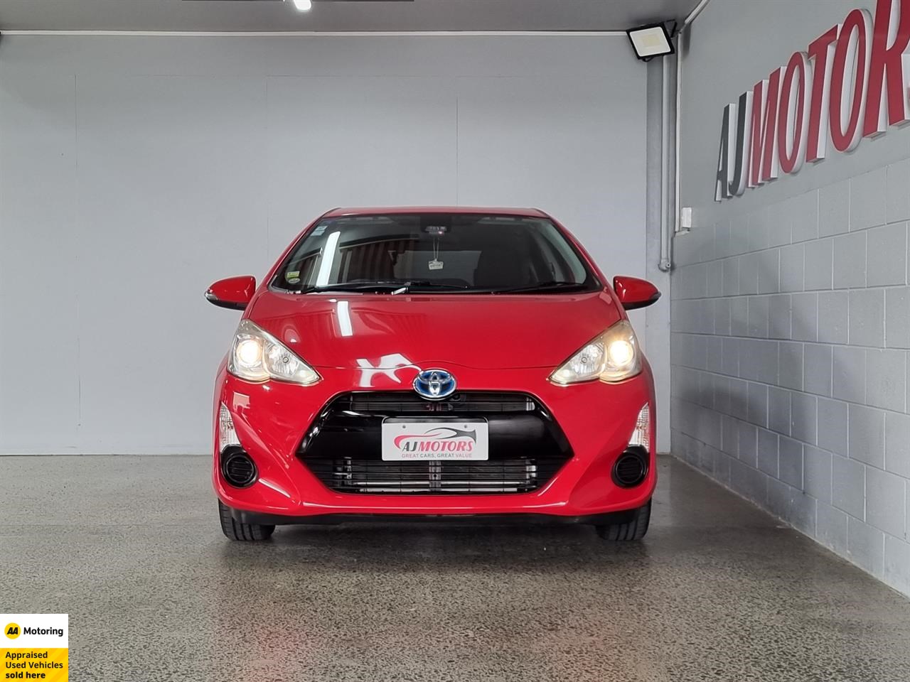 2016 Toyota Aqua