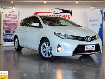 2012 Toyota Auris - Thumbnail