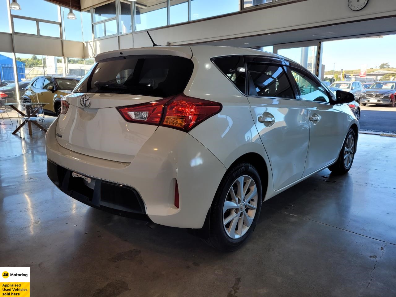 2012 Toyota Auris