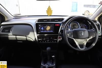 2015 Honda GRACE - Thumbnail