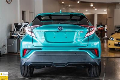 2018 Toyota C-HR - Thumbnail