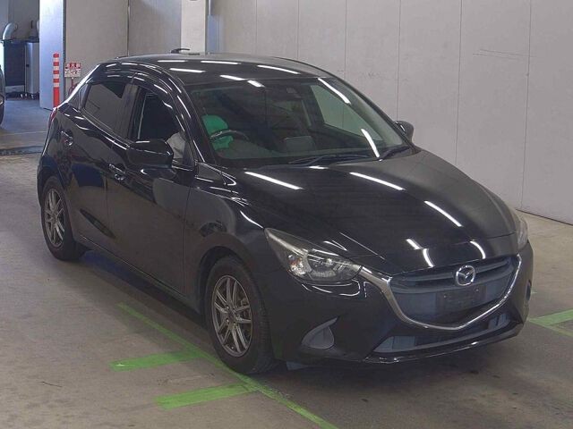 2015 Mazda Demio