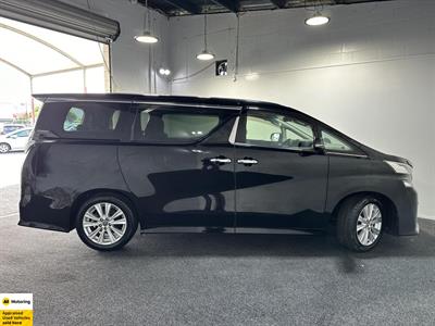 2015 Toyota Vellfire - Thumbnail