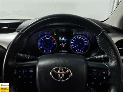 2020 Toyota Hilux - Thumbnail