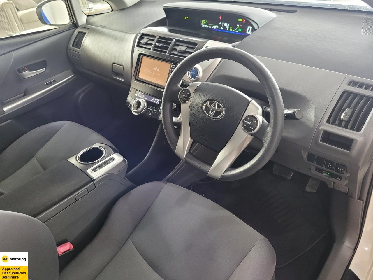 2014 Toyota Prius Alpha