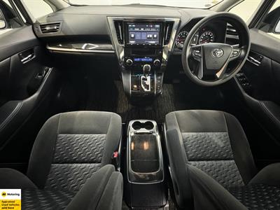 2017 Toyota Alphard - Thumbnail