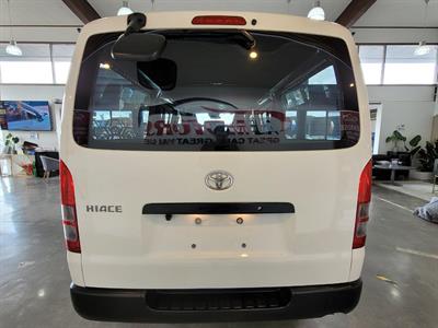 2020 Toyota Hiace - Thumbnail