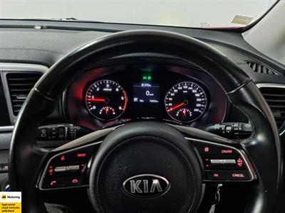 2020 Kia Sportage - Thumbnail