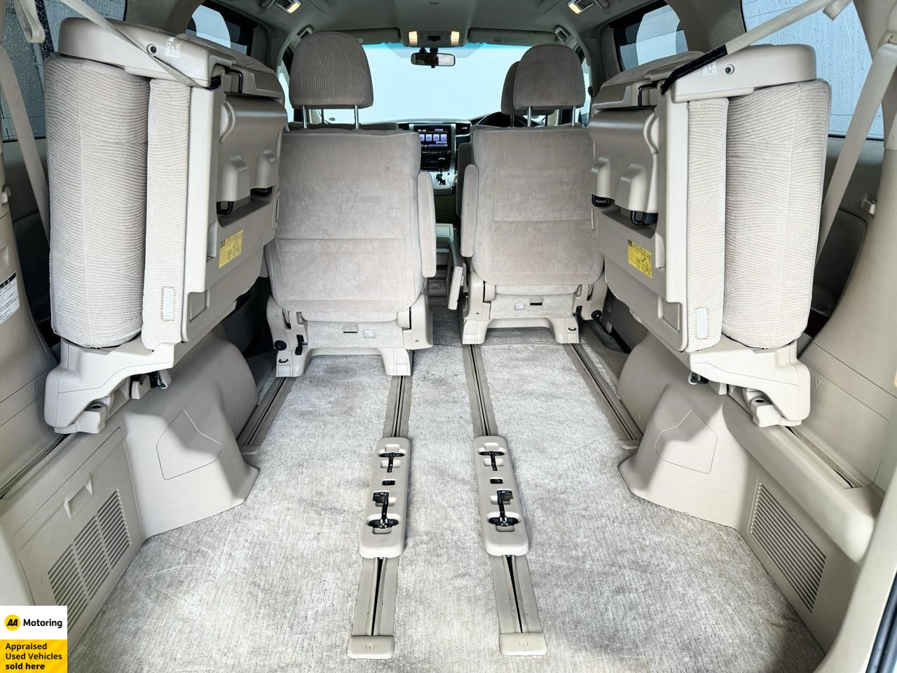 2009 Toyota Vellfire