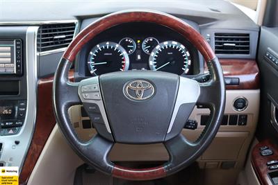 2009 Toyota Vellfire - Thumbnail