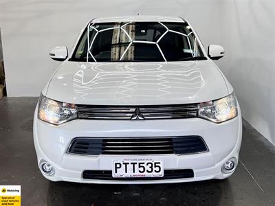 2013 Mitsubishi Outlander  - Thumbnail