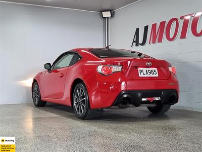 2012 Toyota 86 - Thumbnail