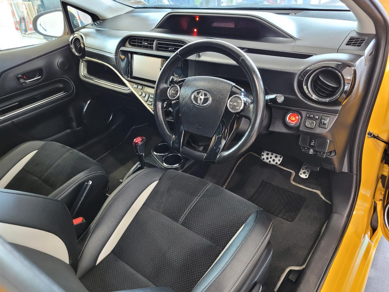 2014 Toyota Aqua