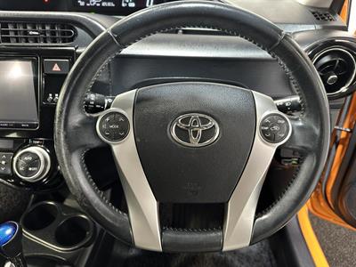 2014 Toyota Aqua - Thumbnail