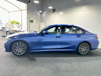 2019 BMW 320i - Thumbnail