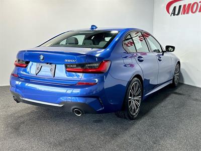 2019 BMW 320i - Thumbnail