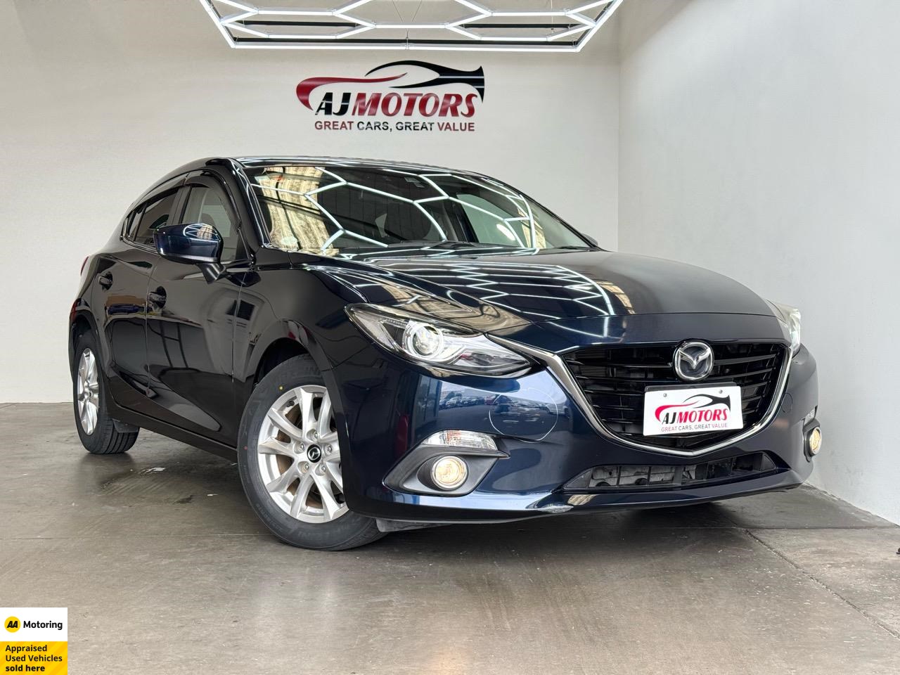 2014 Mazda Axela