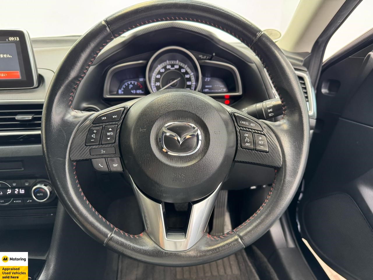 2014 Mazda Axela