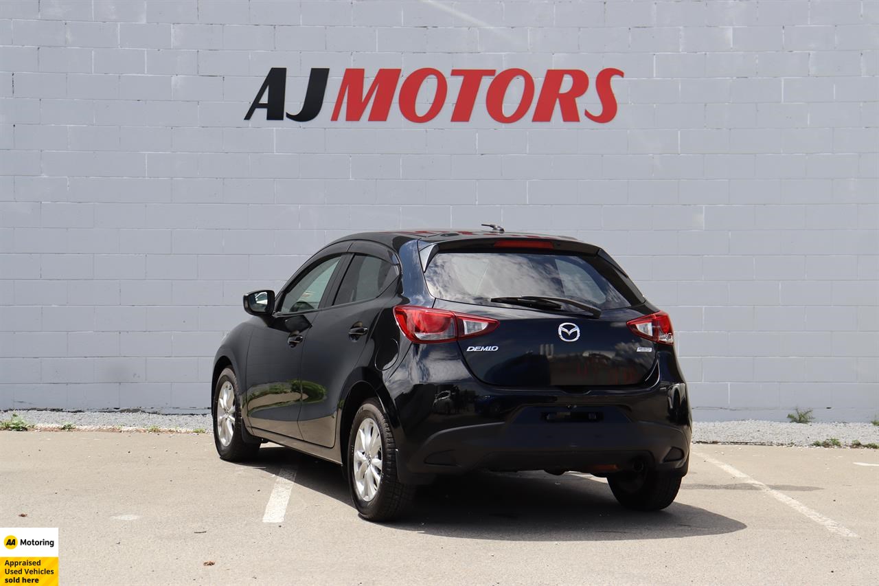 2015 Mazda Demio