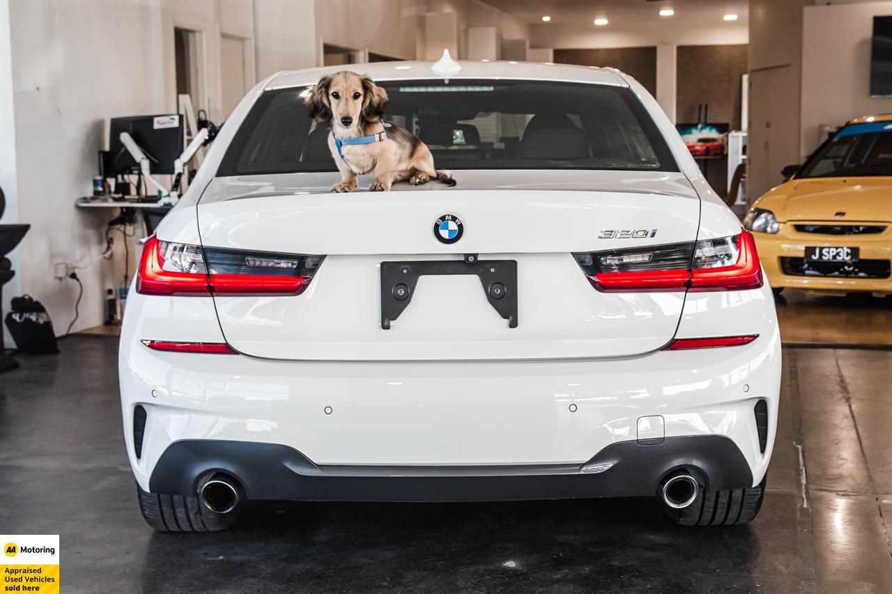 2019 BMW 320i