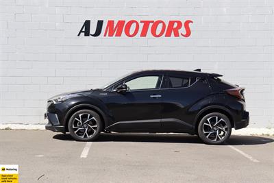 2018 Toyota C-HR - Thumbnail