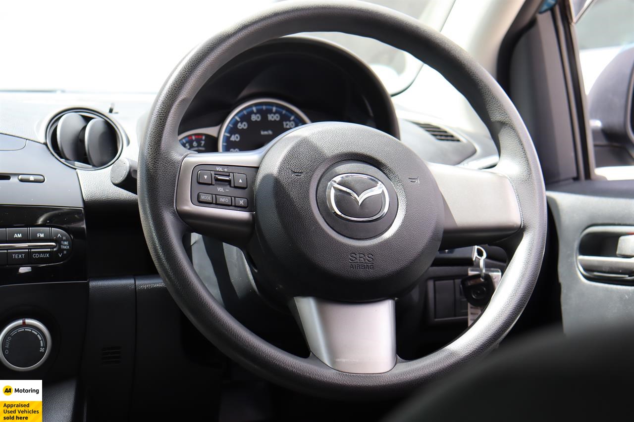 2013 Mazda Demio