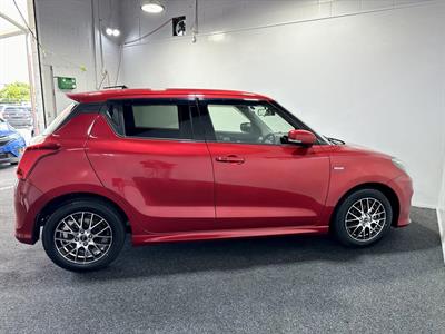 2018 Suzuki Swift - Thumbnail