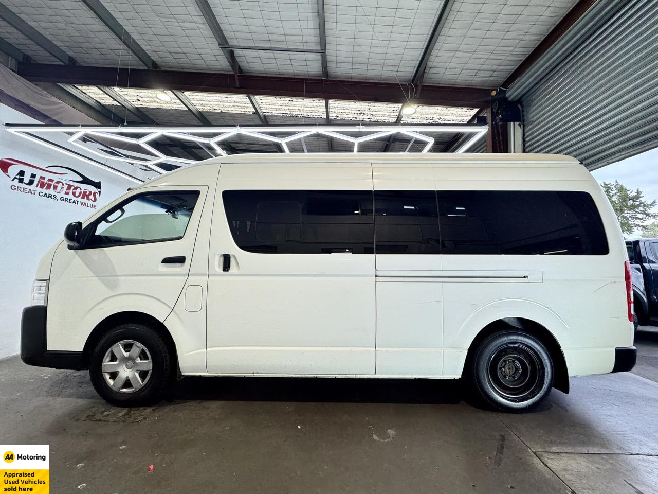 2017 Toyota Hiace