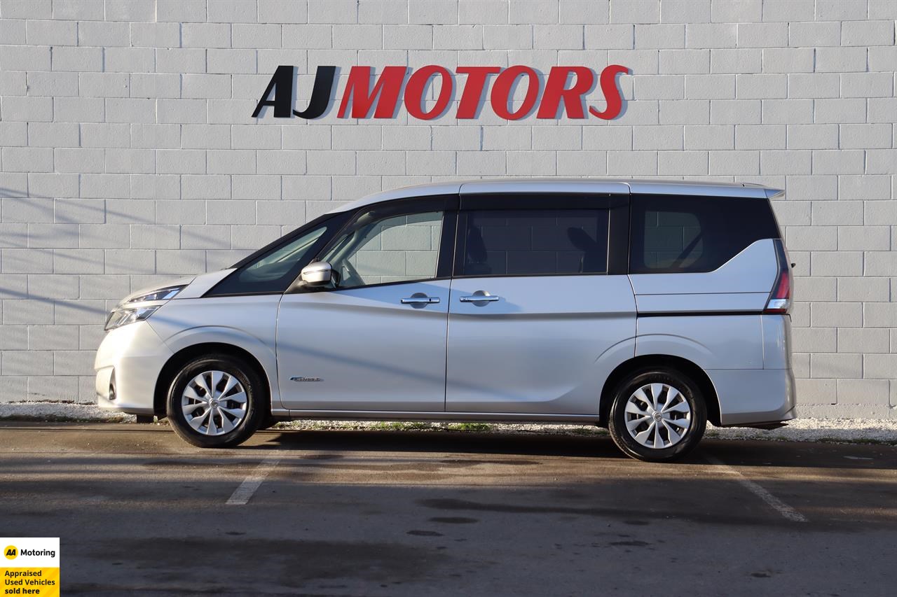 2016 Nissan Serena