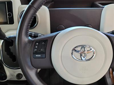 2013 Toyota Porte - Thumbnail