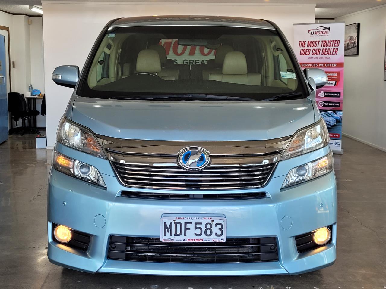 2012 Toyota Vellfire