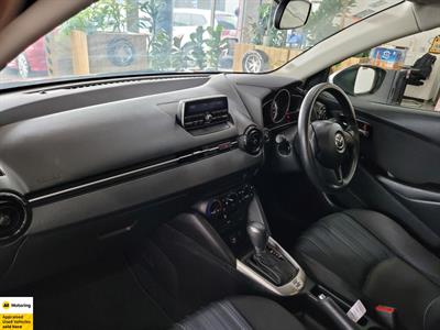 2015 Mazda Demio - Thumbnail