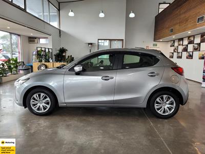 2015 Mazda Demio - Thumbnail