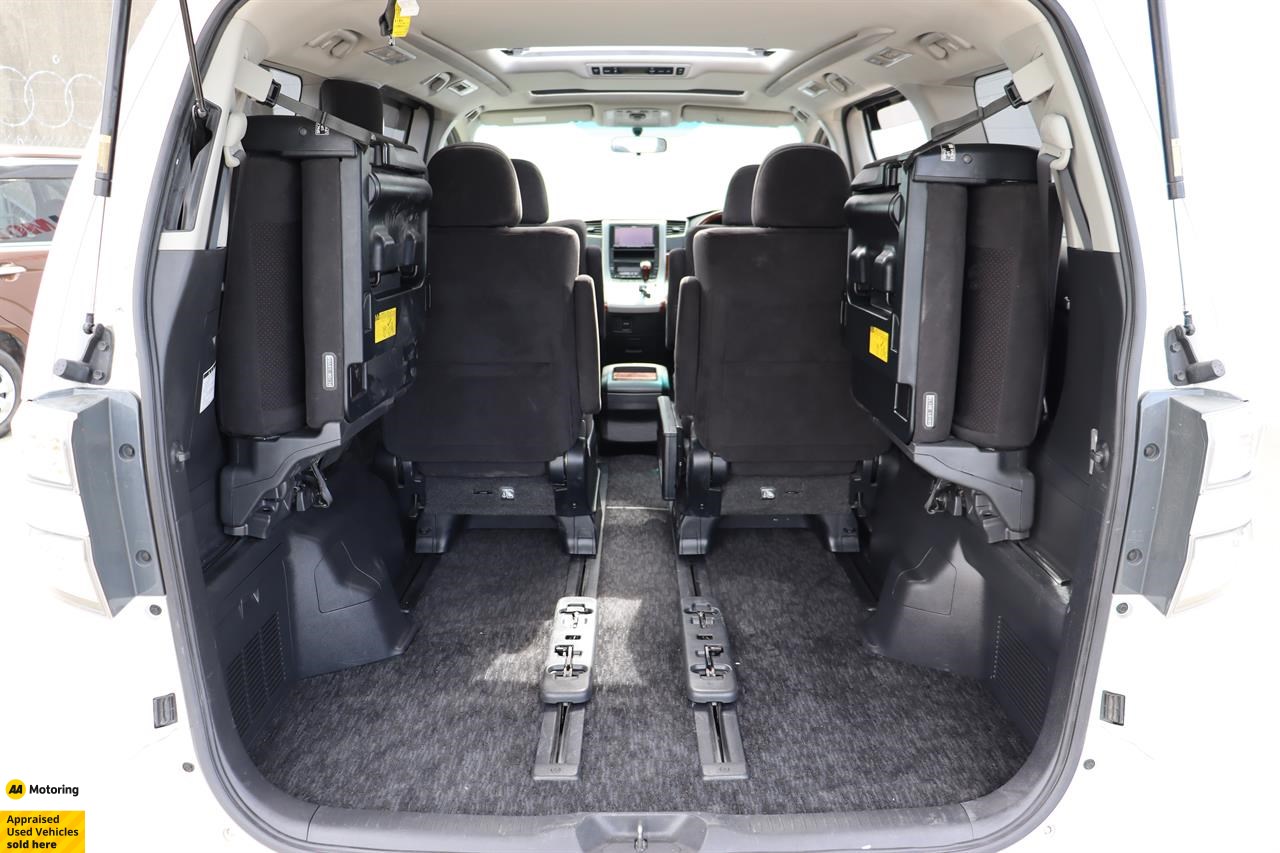 2010 Toyota Vellfire